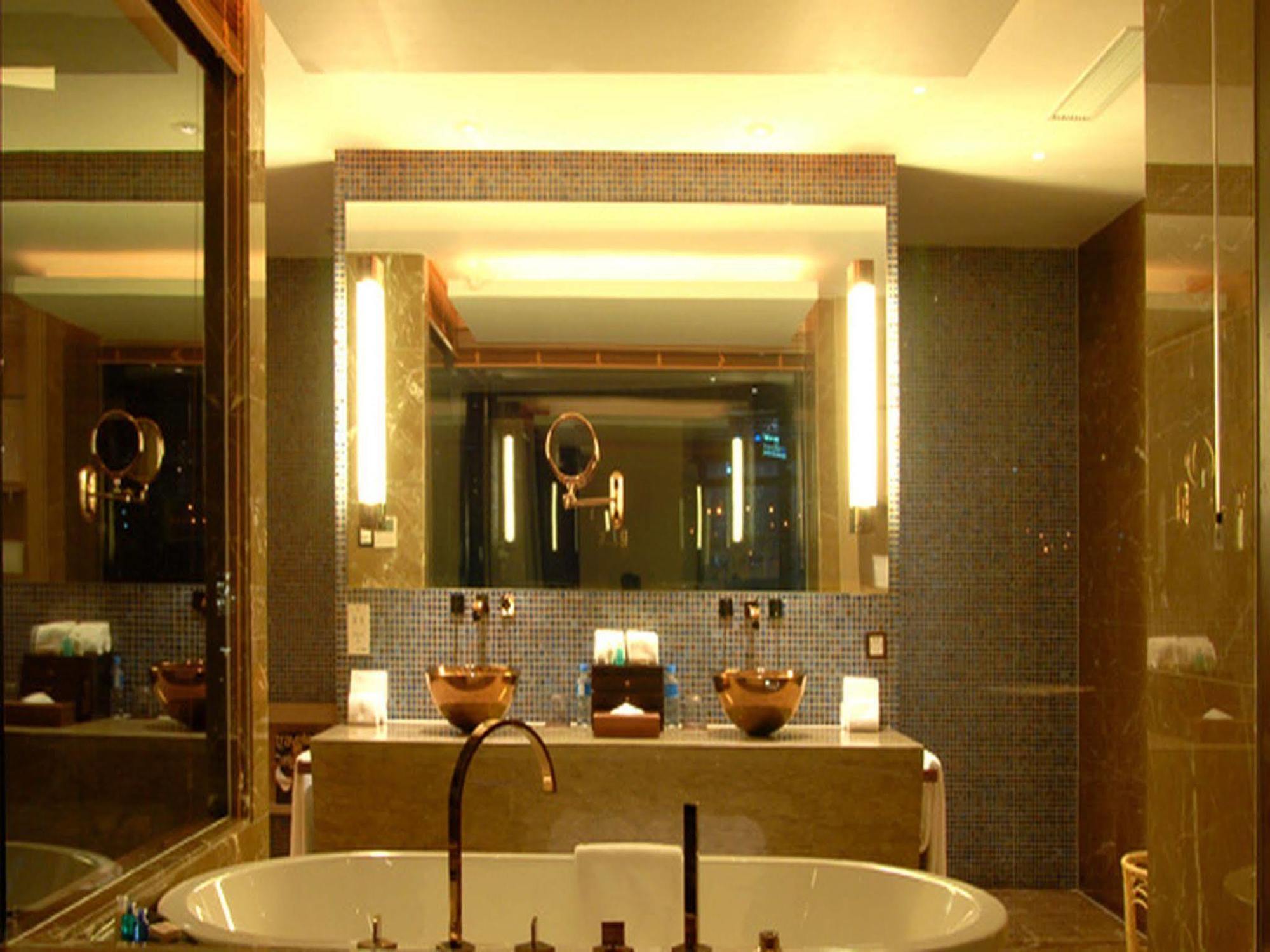 Pudi Boutique Hotel Fuxing Park Шанхай Экстерьер фото