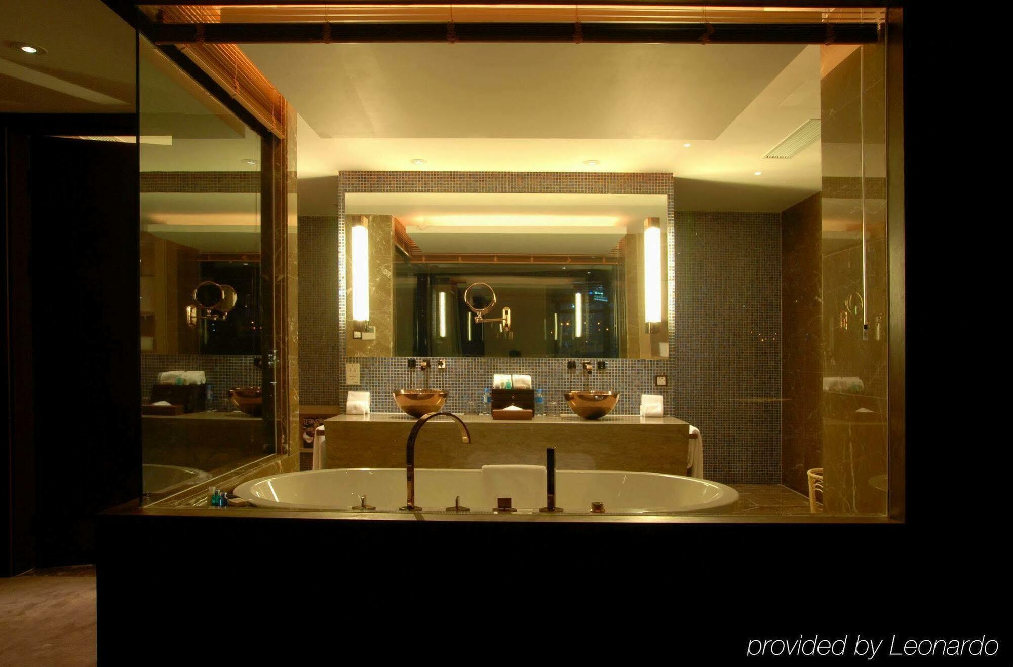 Pudi Boutique Hotel Fuxing Park Шанхай Номер фото